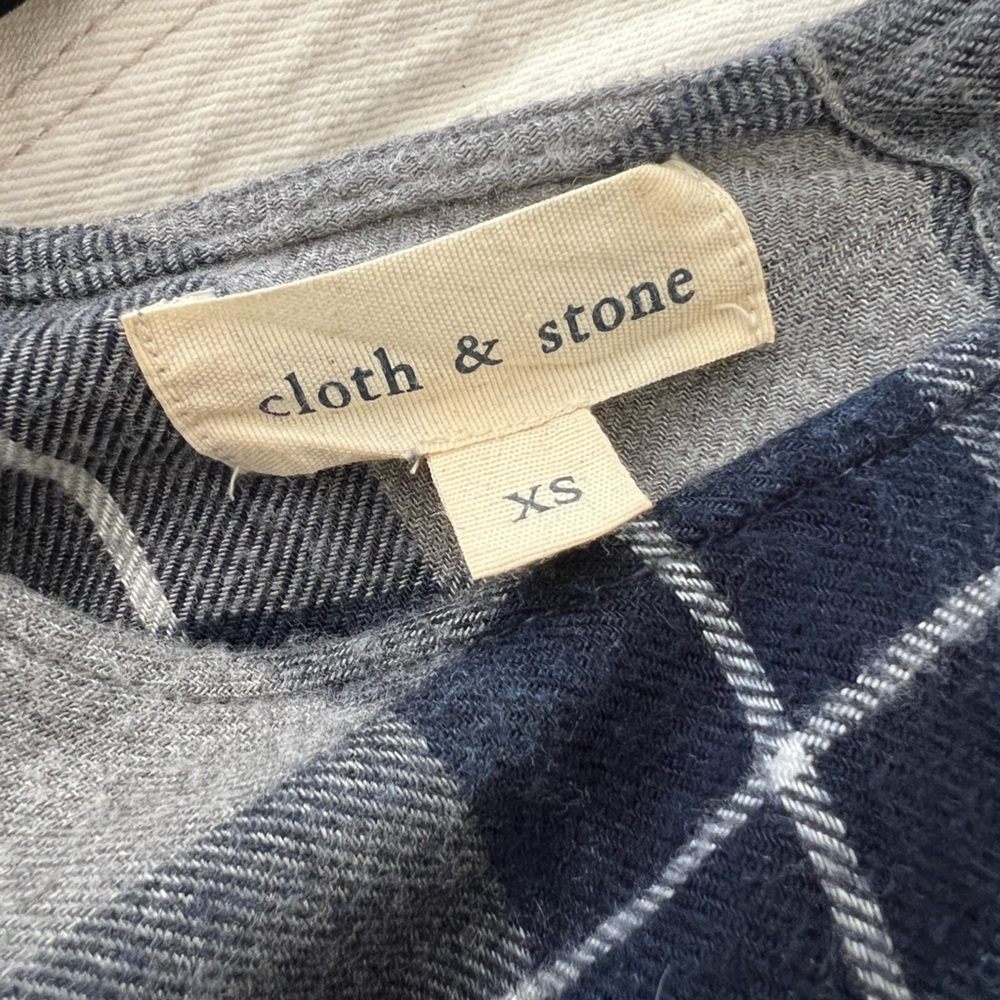 Cloth & Stone Top - Picture 4 of 5